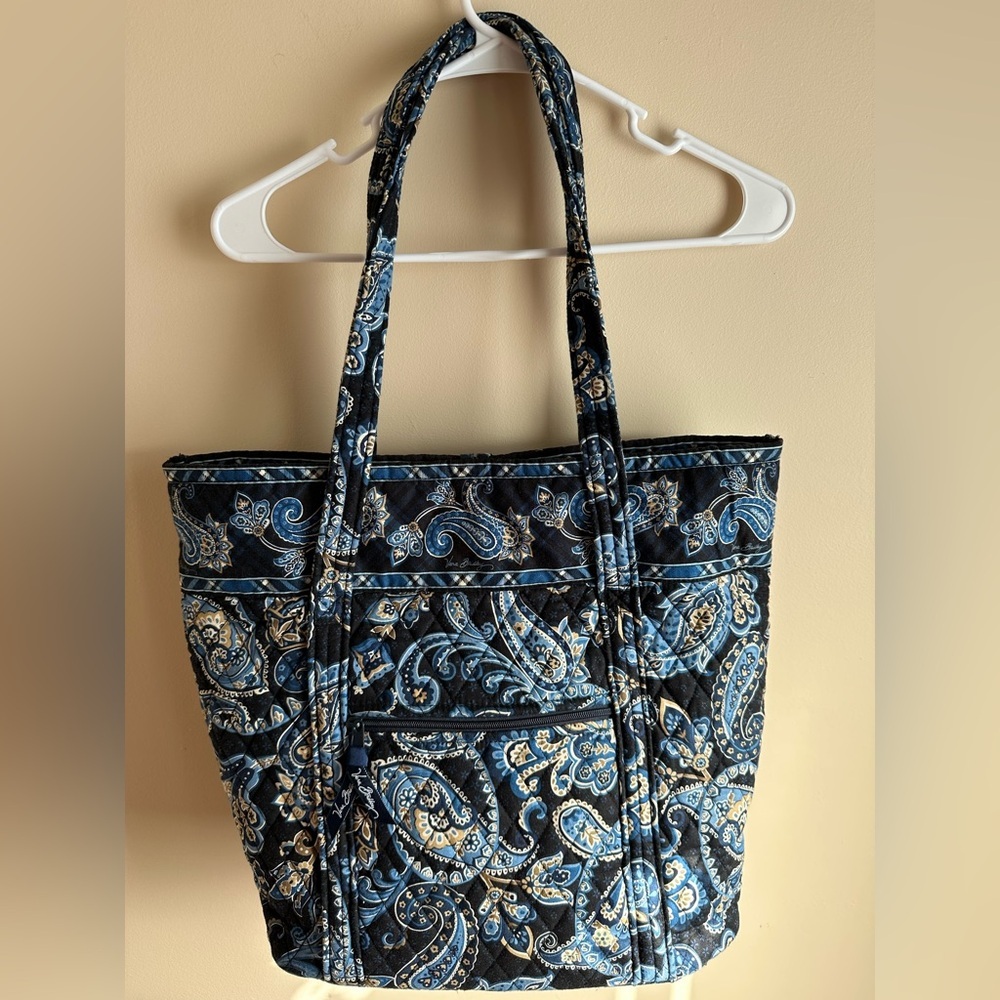 Vera Bradley Windsor Navy Quilted Villager Tote Double Shoulder Strap *Retired* - Picture 6 of 14